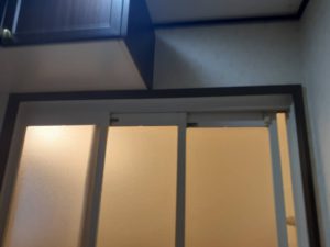 大田区北馬込の３枚引戸リフォーム　ビフォア　フロ側の上面