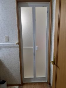 横須賀市深田台浴室折戸